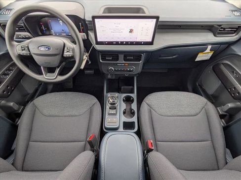 New 2026 Ford Maverick XL image 17