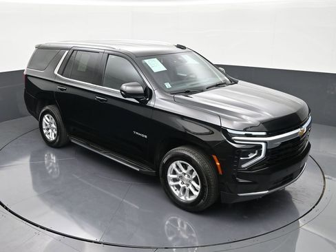 Used 2025 Chevrolet Tahoe LS RWD image 18