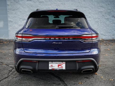 Used 2023 Porsche Macan w/ Premium Package Plus image 13