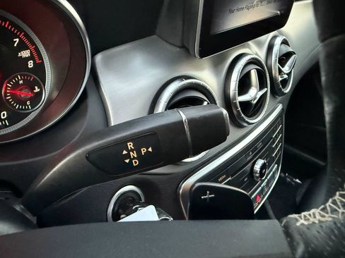 Used 2018 Mercedes-Benz CLA 250 image 46