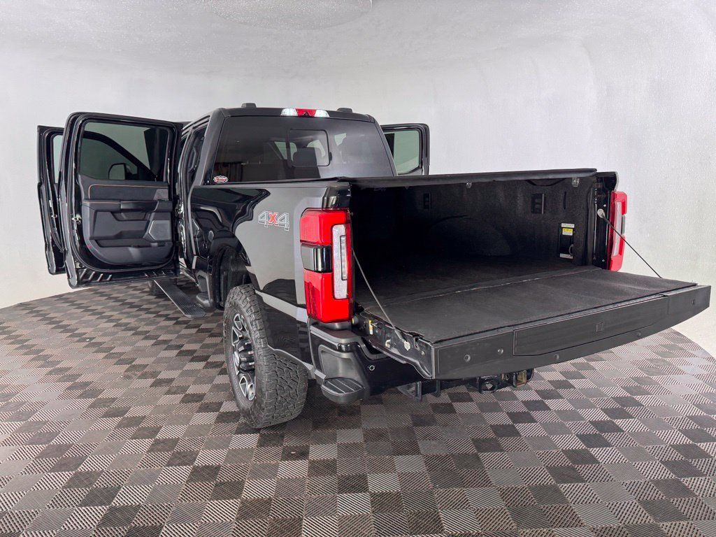 Used 2024 Ford F350 Platinum AWD/4WD image 18