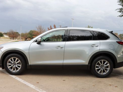 Used 2016 MAZDA CX-9 Touring image 9