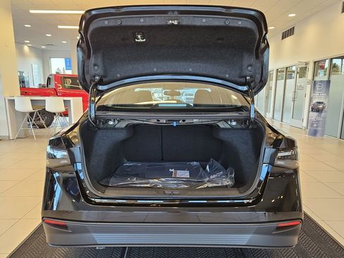 New 2026 Nissan Sentra SV w/ SV Convenience Package image 9