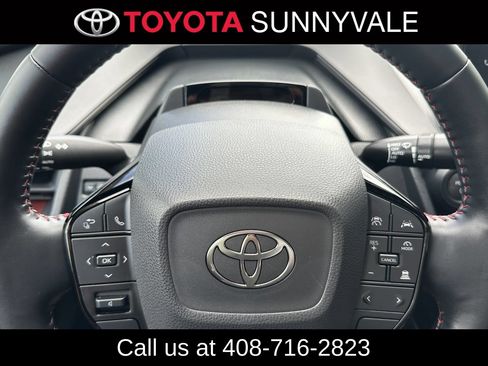 Used 2024 Toyota Prius Prime Premium FWD image 25