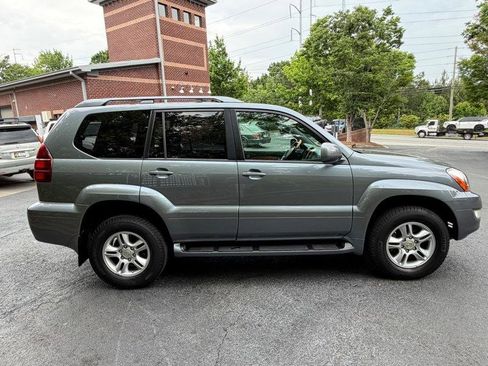 Used 2005 Lexus GX 470 AWD/4WD image 11