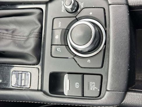Used 2019 MAZDA CX-3 Touring w/ Preferred Equipment Package image 17