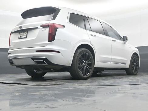 Used 2024 Cadillac XT6 Premium Luxury w/ Technology Package image 39