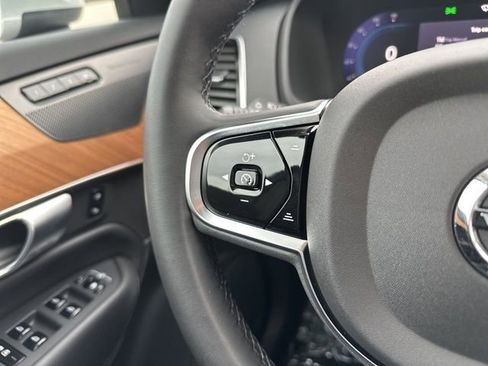 Certified 2024 Volvo XC90 T8 Plus w/ Protection Package Premier image 27