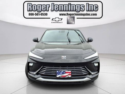 Used 2024 Buick Envista Preferred w/ Convenience I Package FWD image 7