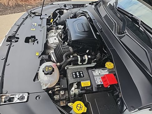 Certified 2024 Jeep Compass Limited image 36