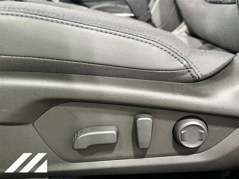 New 2025 Subaru Forester Premium image 20