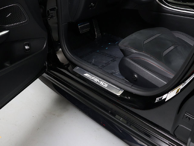 Certified 2026 Mercedes-Benz C 43 AMG 4MATIC Sedan image 26