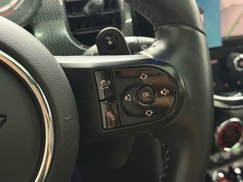 Used 2022 MINI Cooper S image 34