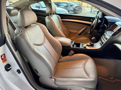 Used 2009 INFINITI G37 Journey w/ Premium Pkg image 20