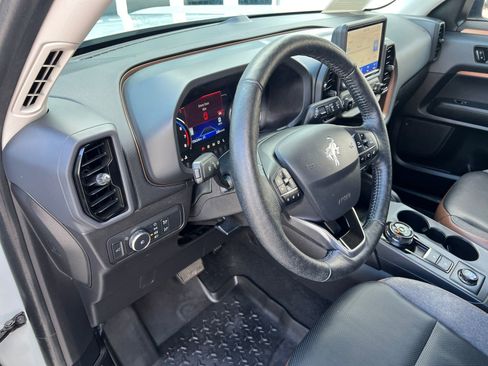 Used 2021 Ford Bronco Sport Outer Banks AWD/4WD image 28