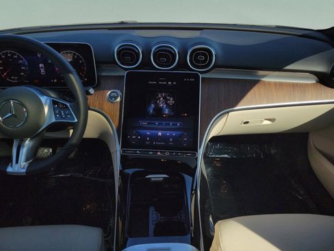 Certified 2025 Mercedes-Benz C 300 Sedan image 14