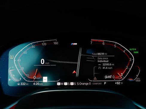 Used 2021 BMW 750i xDrive w/ Luxury Rear Seating Package image 33