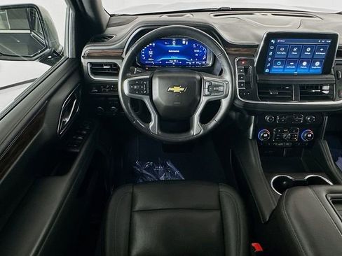 Used 2022 Chevrolet Tahoe LT w/ Luxury Package RWD image 21