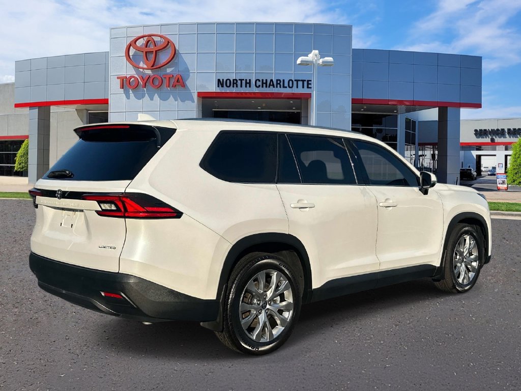 Used 2026 Toyota Grand Highlander FWD image 8