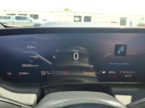 Certified 2026 Buick Enclave Preferred AWD/4WD image 18