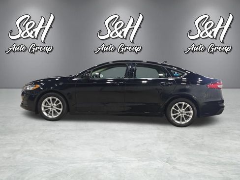 Used 2019 Ford Fusion SE image 16