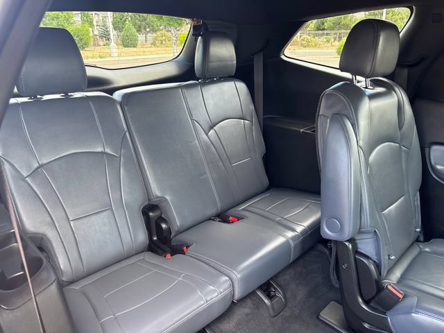 Used 2023 Buick Enclave Essence w/ Experience Buick Package FWD image 21