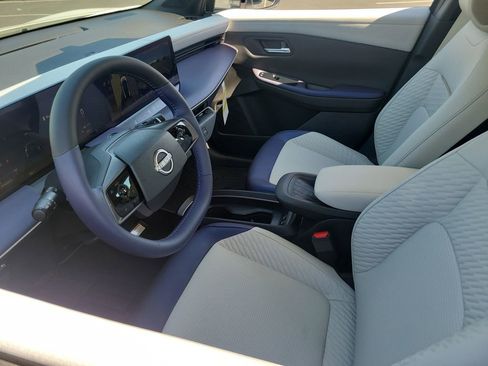 New 2026 Nissan Leaf Platinum+ w/ Cargo Package (Platinum+) image 3