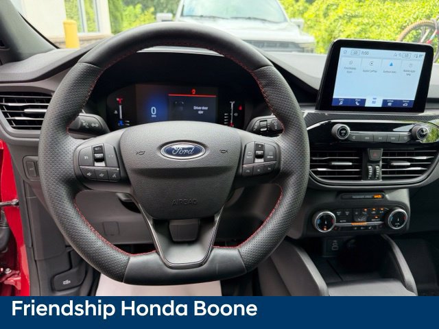 Used 2024 Ford Escape ST-Line AWD/4WD image 20