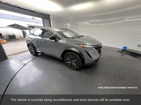 Used 2024 Nissan Ariya FWD image 8