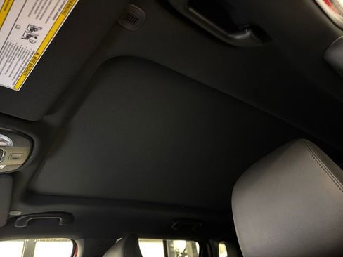 New 2026 Jeep Compass Limited w/ Sun, Sound & Navigation Group image 25