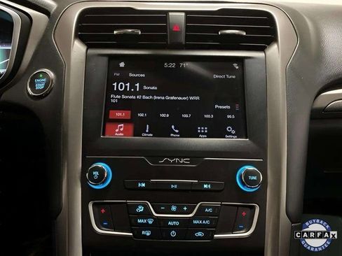 Used 2019 Ford Fusion SE image 37