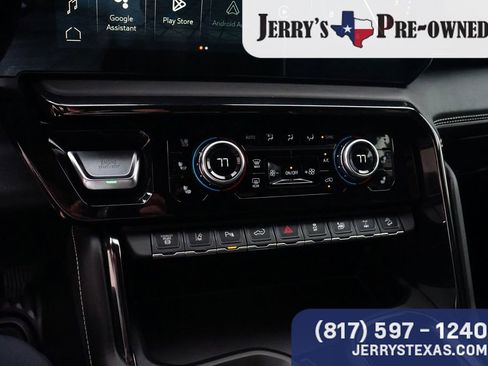 Used 2024 GMC Sierra 2500 AT4X image 13