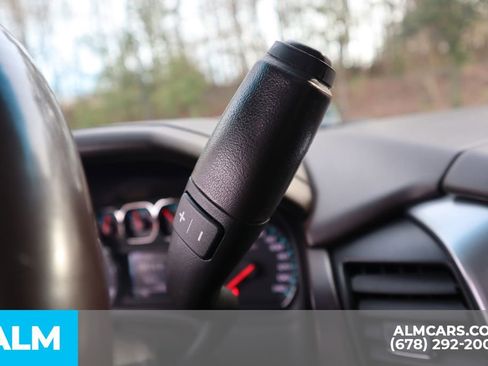 Used 2018 Chevrolet Tahoe LT w/ Luxury Package image 34