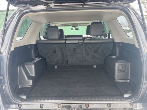 Used 2016 Toyota 4Runner Limited image 17