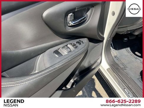 Used 2024 Nissan Murano SV w/ SV Midnight Edition Package AWD/4WD image 14