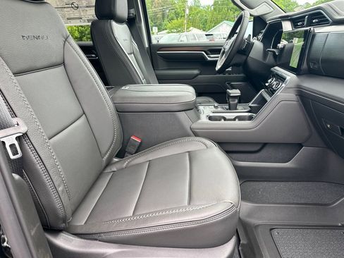 New 2026 GMC Sierra 1500 Denali AWD/4WD image 14