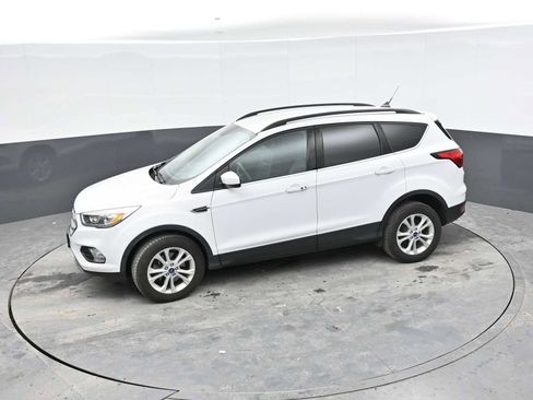 Used 2019 Ford Escape SEL AWD/4WD image 14