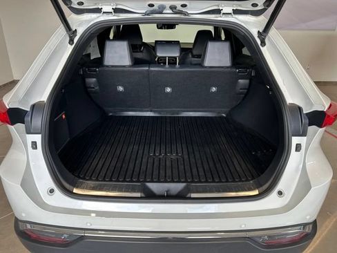 Used 2022 Toyota Venza Limited w/ Advanced Technology Package AWD/4WD image 7
