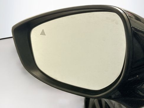 Used 2025 MAZDA MAZDA3 s image 16