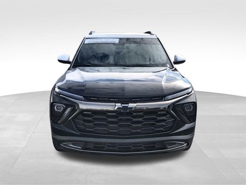 Used 2024 Chevrolet TrailBlazer ACTIV FWD image 3