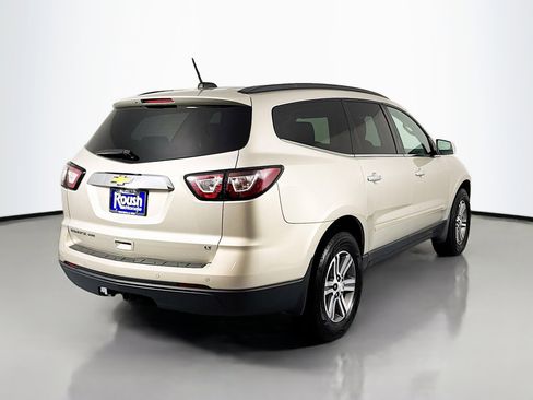 Used 2017 Chevrolet Traverse LT image 5