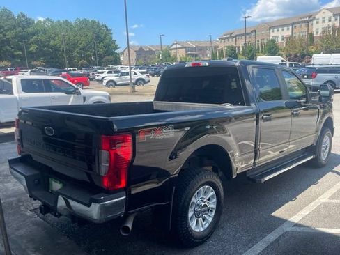 Certified 2022 Ford F250 XL w/ STX Appearance Package AWD/4WD image 6