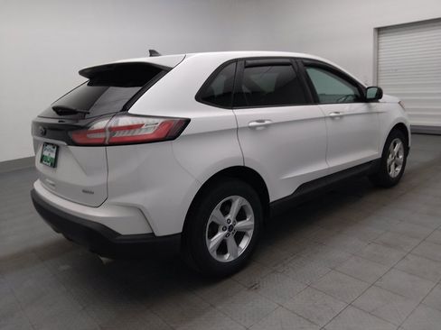 Used 2019 Ford Edge SE FWD image 10