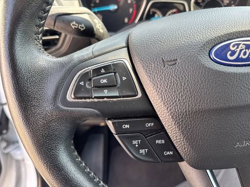 Used 2019 Ford Escape SE AWD/4WD image 24