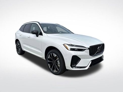 New 2026 Volvo XC60 B5 Plus w/ Climate Package image 1