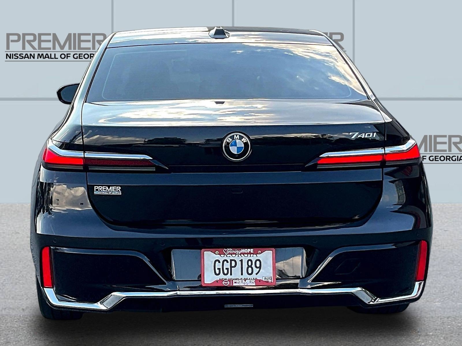 Used 2024 BMW 740i RWD image 6