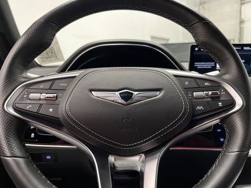 Used 2024 Genesis GV70 3.5T Sport w/ Sport Prestige Package image 18