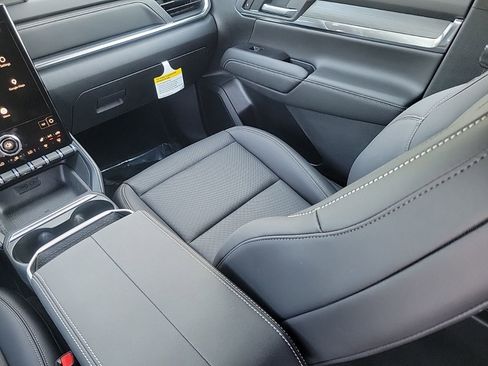 New 2026 GMC Terrain Elevation w/ Elevation Premium Package image 12