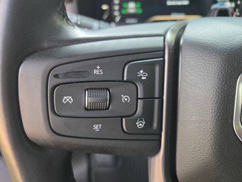 Used 2024 GMC Yukon Denali Ultimate AWD/4WD image 12