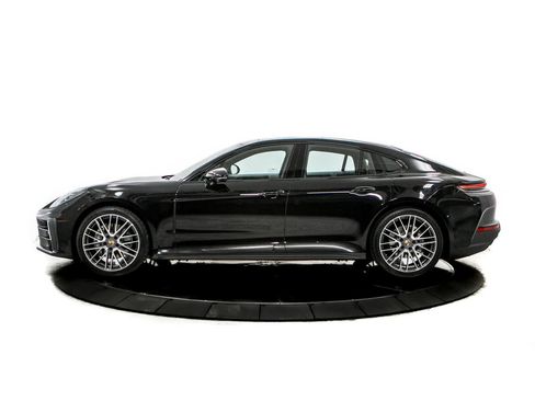 Certified 2024 Porsche Panamera RWD image 2